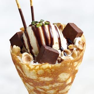 13. Chocolate Nut Party Crepe