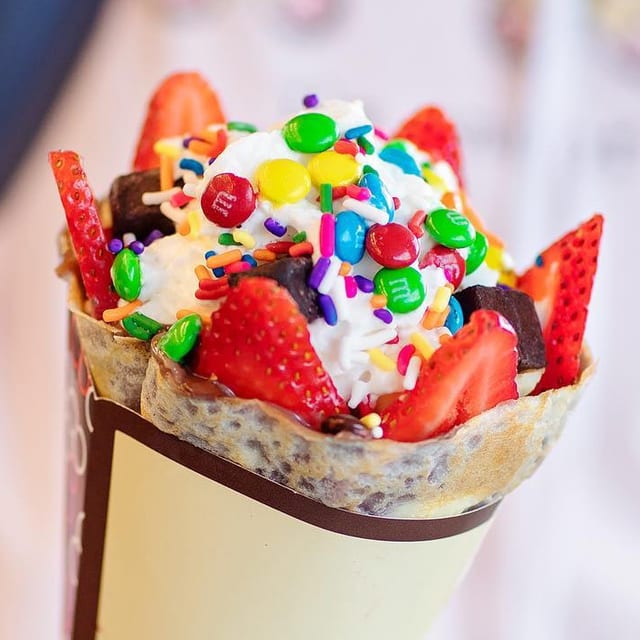Create your own Sweet Crepe.