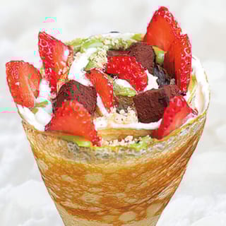 Matcha Stripe Truffles Crêpe